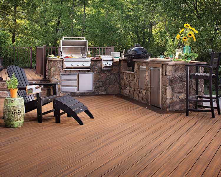 The deck's layout fosters a welcoming atmosphere for relaxation or social gatherings, while the materials and design harmoniously blend with the home's architecture and the surrounding landscape.